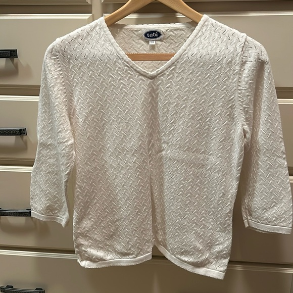 Pretty 3/4 sleeve white elegant sweater - Picture 1 of 3